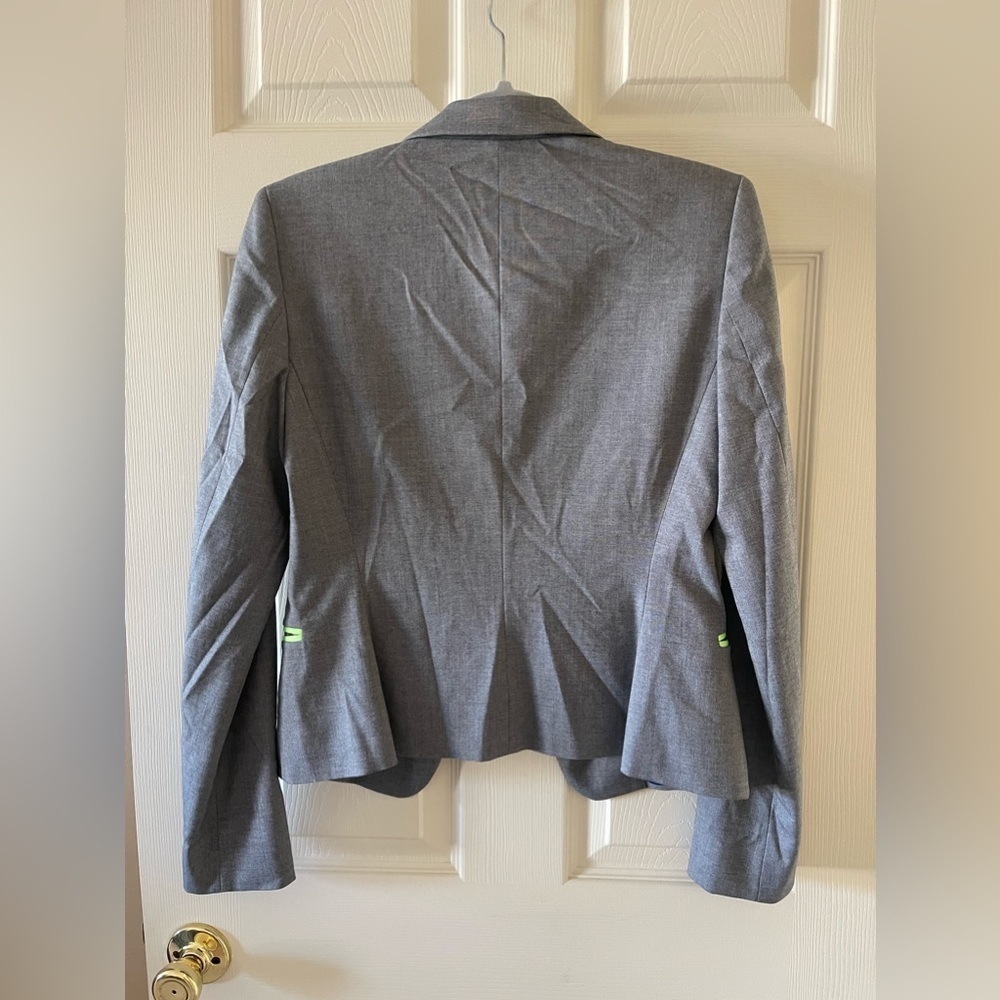 T Tahari blazer • Womens size 8 - Picture 4 of 6
